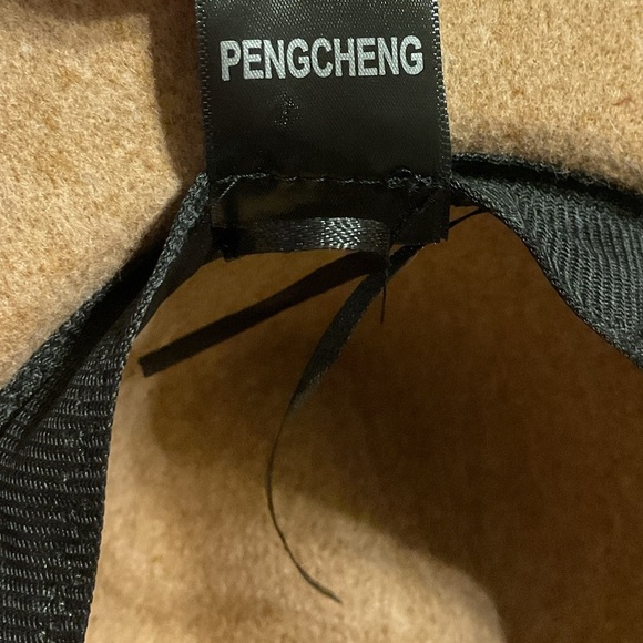 Wool Tan Fedora Hat - Picture 6 of 8